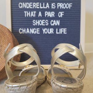 Calvin Klein 7.5 espadrille wedge shoes